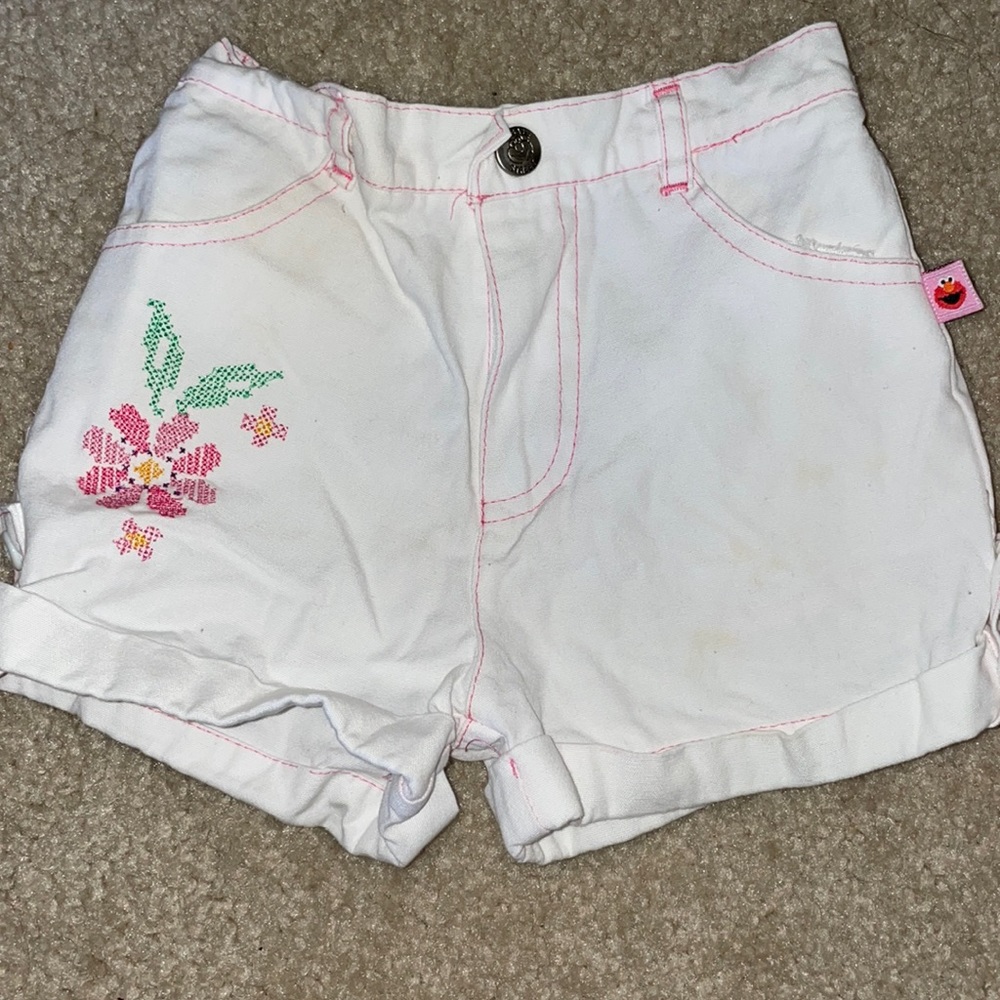 🌸Sesame Street by Nannette white shorts